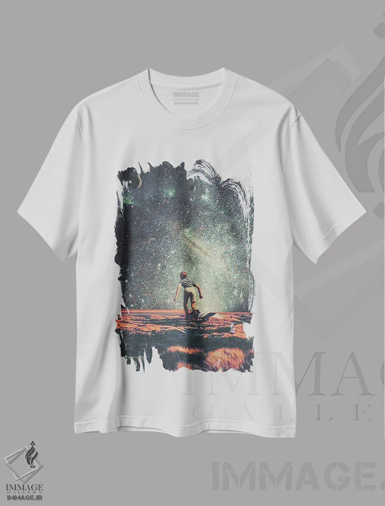 تیشرت سفید طرح دار "نوستالژی"، دکوراسیون جایگزین اثر فرانک موس | immage.ir