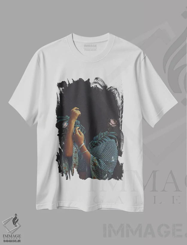 تیشرت سفید طرح دار "ثانیه هایی پیش از سپیده دم"، هنر فاخر معاصر اثر فرانک موس | فروشگاه ایماژ