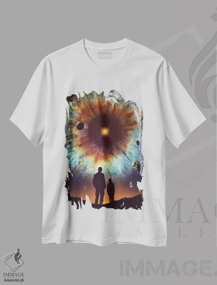 تیشرت سفید طرح دار میراث، عکاسی ترکیبی اثر فرن رودریگز | فروشگاه ایماژ