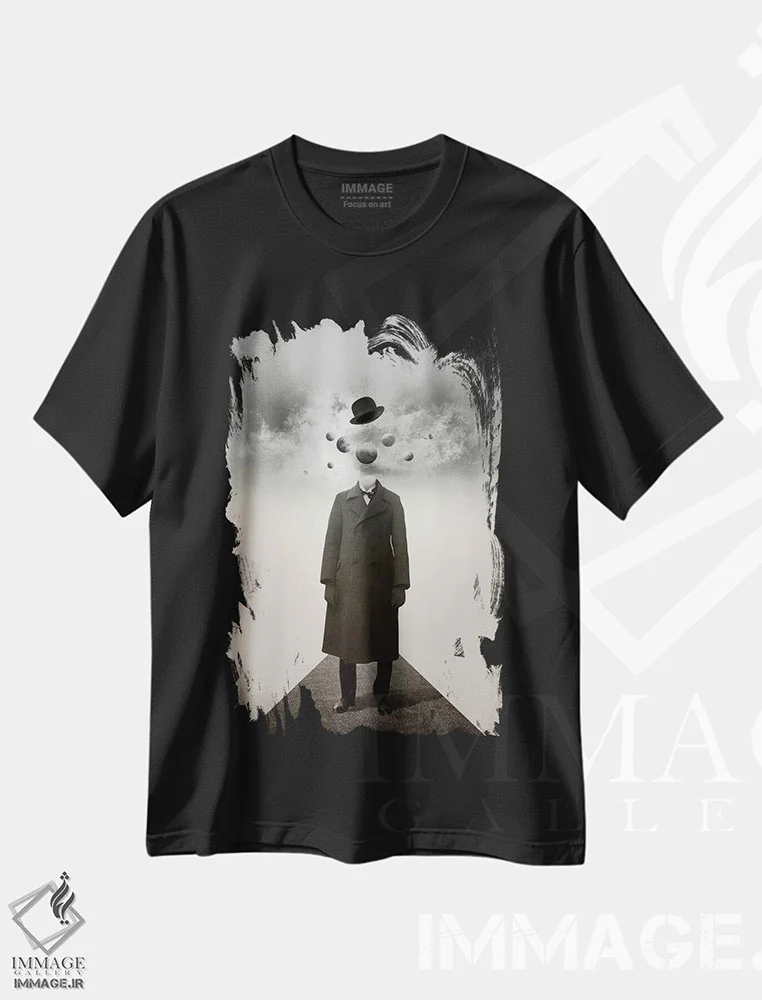 تیشرت مشکی طرح دار سیارات، عکاسی ترکیبی اثر فرن رودریگز | immage.ir
