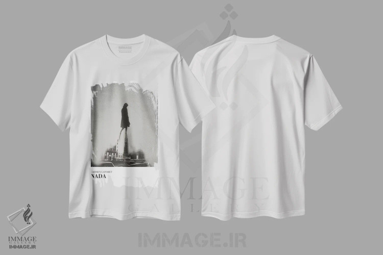 تیشرت سفید طرح دار هیچ، عکاسی ترکیبی اثر فرن رودریگز | immage.ir