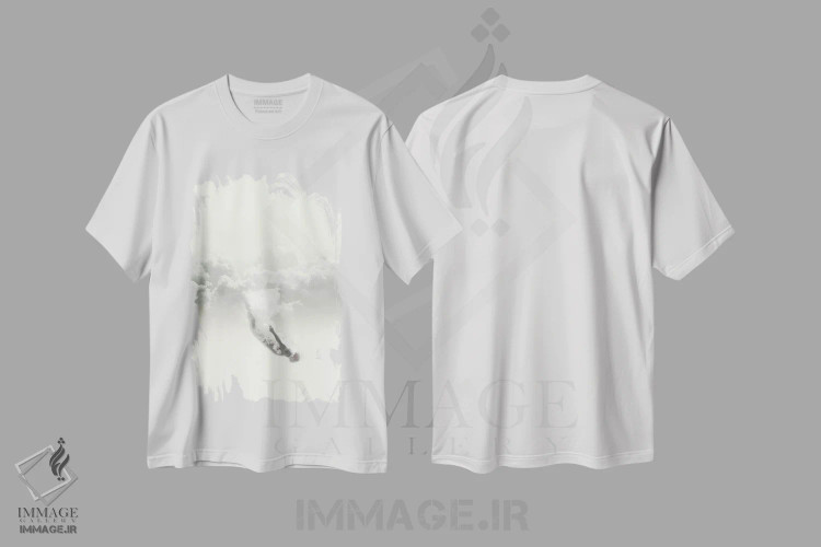 تیشرت سفید طرح دار چترباز هوایی، عکاسی ترکیبی اثر فرن رودریگز | immage.ir