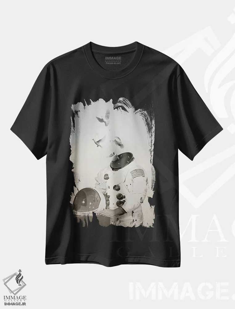 تیشرت مشکی طرح دار کبوترها، عکاسی ترکیبی اثر فرن رودریگز | فروشگاه ایماژ