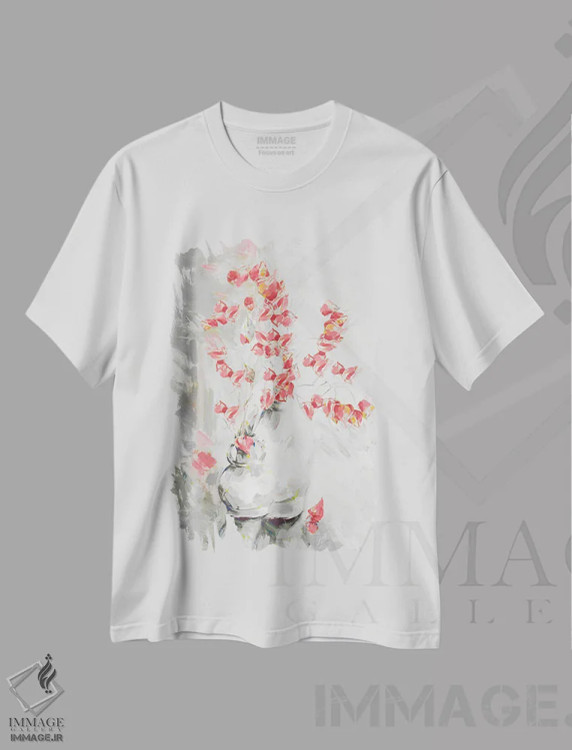 تیشرت سفید طرح دار رزهای قرمز ۲، تزئینی اثر هِدر اِی. فرنچ-روسیه | فروشگاه ایماژ