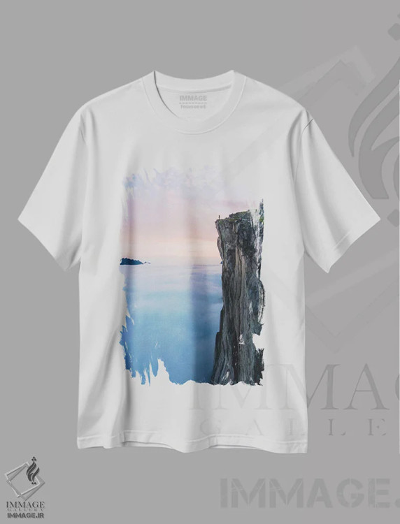 تیشرت سفید طرح دار جزیره افسانه ای ۲، سنیا، نروژ، مدیوم اثر استفن فوس بک | فروشگاه ایماژ