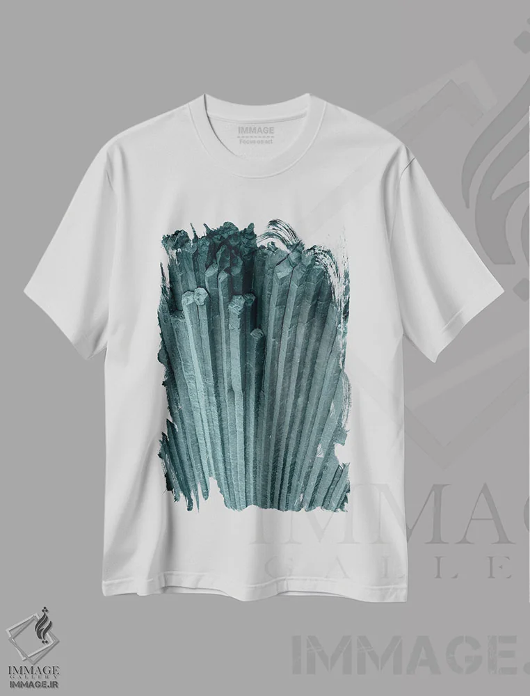 تیشرت سفید طرح دار ستون های بازالتی، مدیوم اثر استفن فوس بک | فروشگاه ایماژ