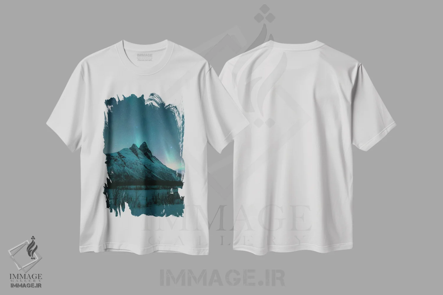 تیشرت سفید طرح دار شفق قطبی اوتِرتیند، مدیوم اثر استفن فوس بک | immage.ir