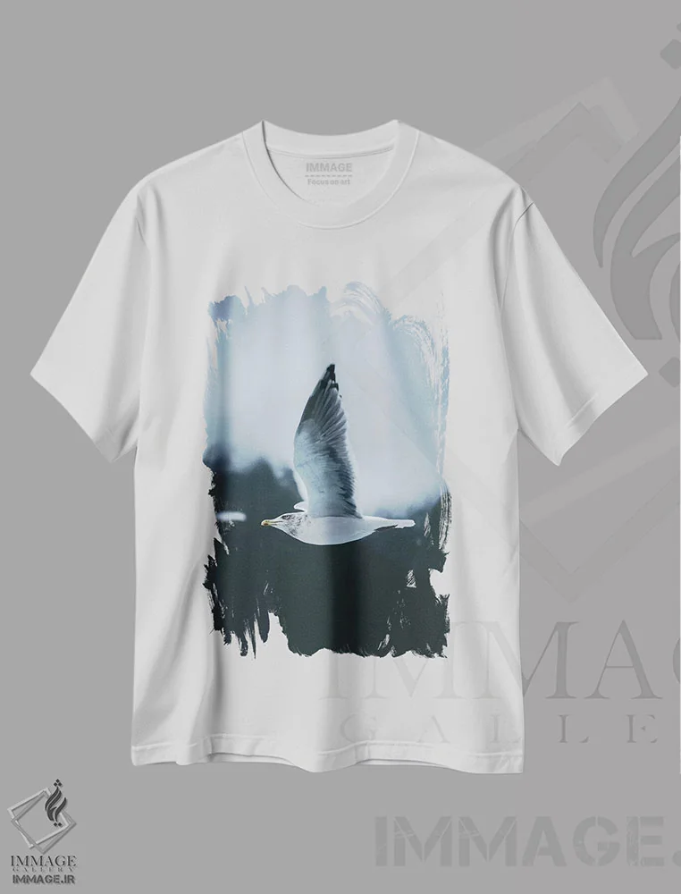 تیشرت سفید طرح دار پرواز، مدیوم اثر استفن فوس بک | فروشگاه ایماژ