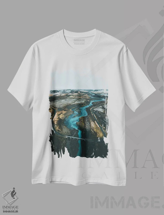 تیشرت سفید طرح دار سفر جاده ای ایسلندی، مدیوم اثر استفن فوس بک | immage.ir