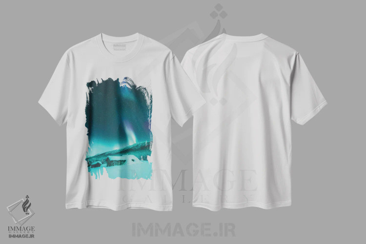 تیشرت سفید طرح دار کلبهٔ صدساله در سنیا، نروژ، دکور تعطیلات اثر استفن فوس بک | فروشگاه ایماژ