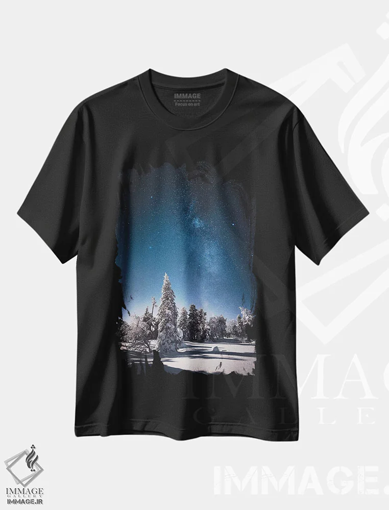 تیشرت مشکی طرح دار ریسیتونتوری، فنلاند I، دکور تعطیلات اثر استفن فوس بک | immage.ir
