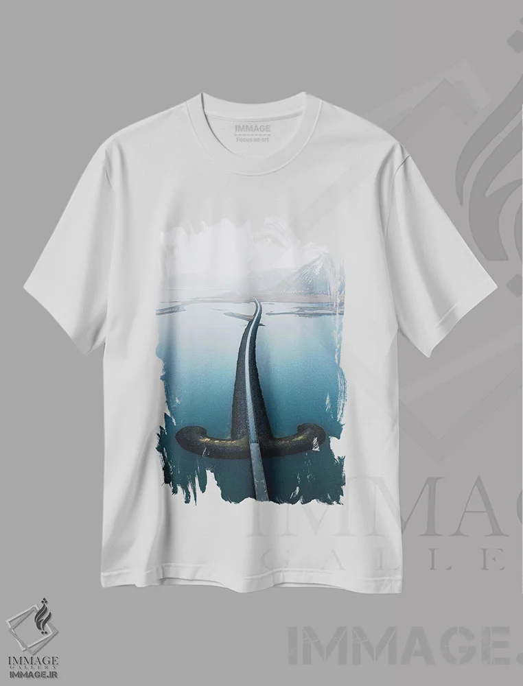 تیشرت سفید طرح دار جادهٔ شمشیر ایسلند II، مدیوم اثر استفن فوس بک | immage.ir