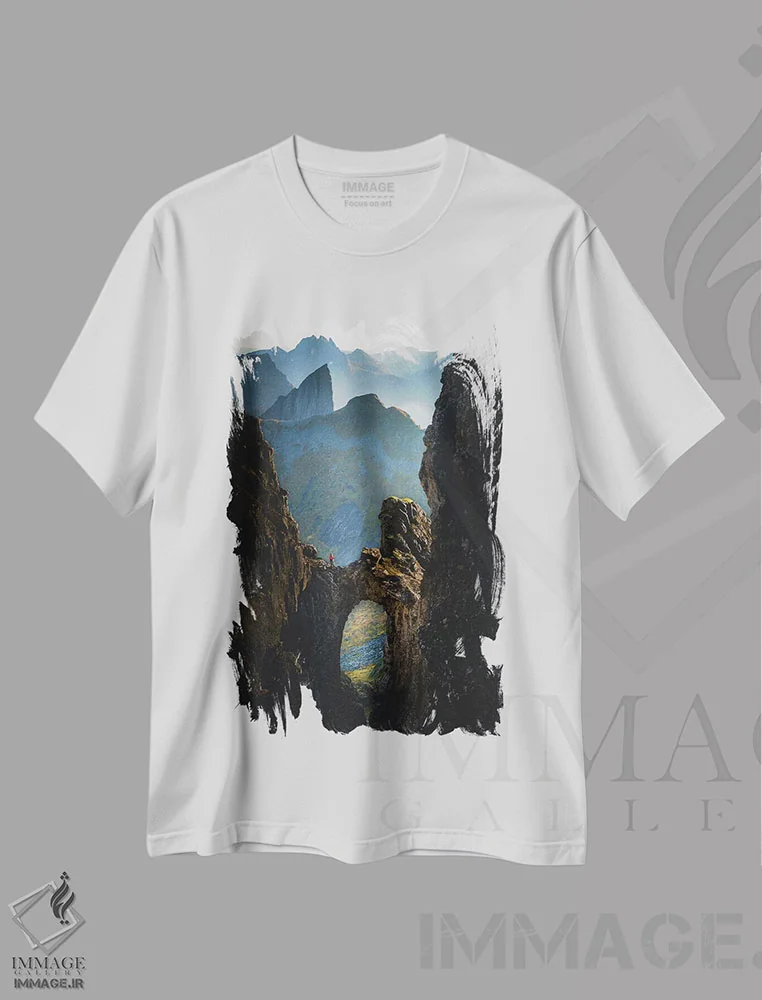 تیشرت سفید طرح دار پل پادشاه، سنیا، نروژ، مدیوم اثر استفن فوس بک | immage.ir
