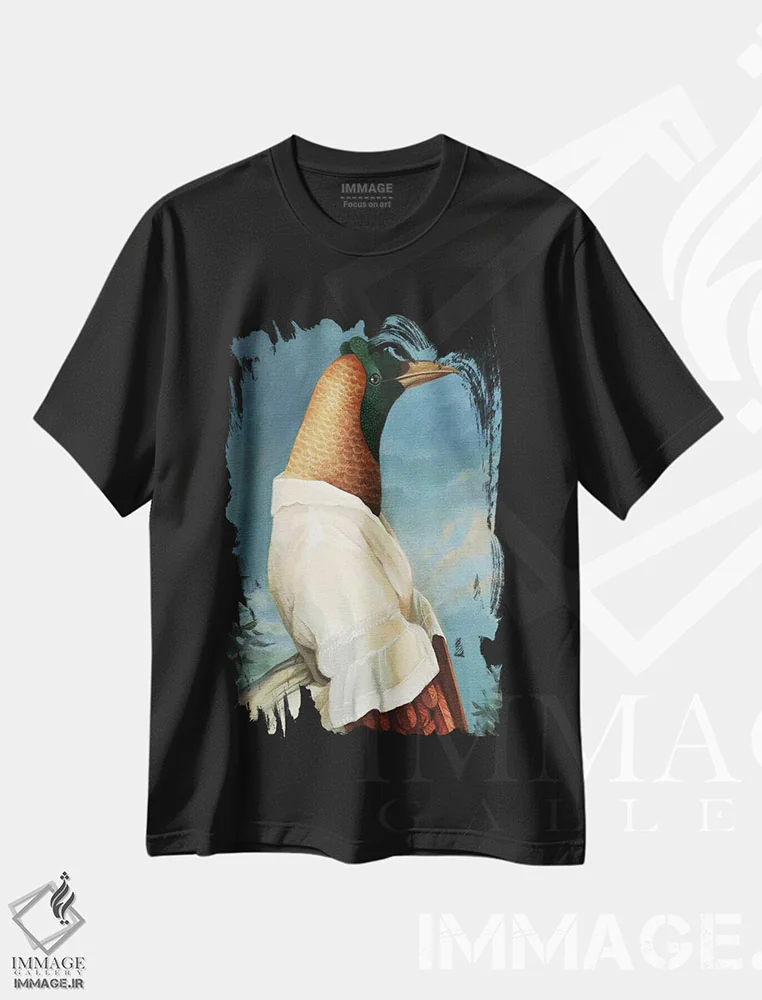 تیشرت مشکی طرح دار پرندهٔ بهشتی، مدیوم اثر فوکسی اند پیپر | immage.ir