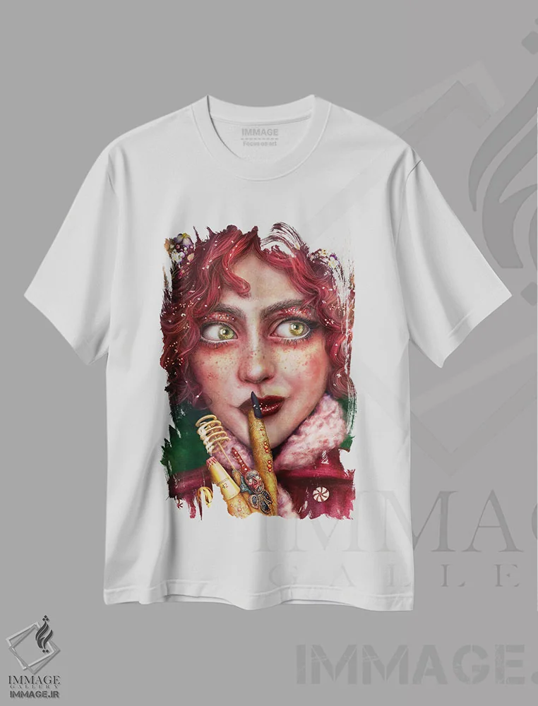 تیشرت سفید طرح دار نائومی جادوگر، هنر فاخر معاصر اثر فیبل | immage.ir