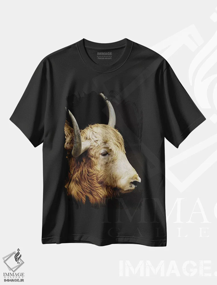 تیشرت مشکی طرح دار گاو ۲، مدیوم اثر گوران آناستاسوفسکی | فروشگاه ایماژ