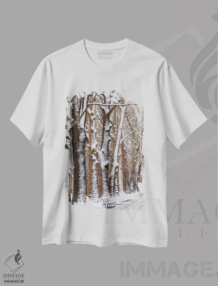 تیشرت سفید طرح دار برف طبیعت، دکور تعطیلات اثر گوران آناستاسوفسکی | immage.ir
