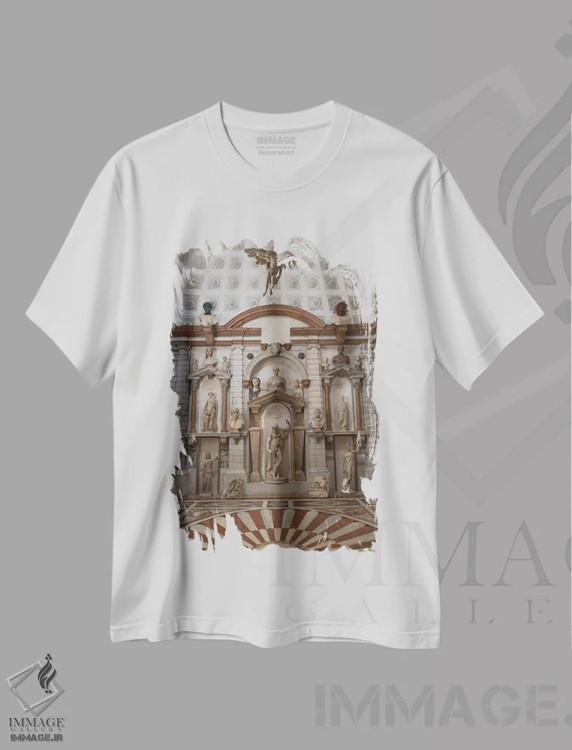 تیشرت سفید طرح دار اتاق تندیس ها، عکاسی ترکیبی اثر گیلیارد برسسان | immage.ir