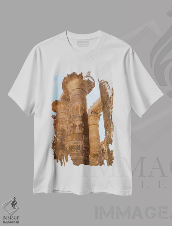 تیشرت سفید طرح دار معبد کارناک، عکاسی ترکیبی اثر گیلیارد برسسان | immage.ir