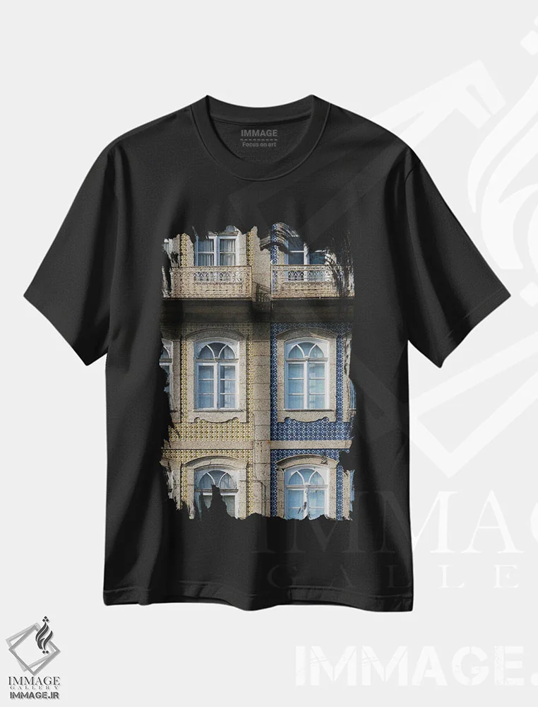 تیشرت مشکی طرح دار زرد و آبی، عکاسی ترکیبی اثر گیلیارد برسسان | immage.ir