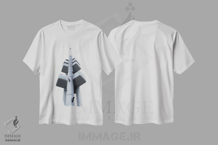 تیشرت سفید طرح دار برج شوروی، مدیوم اثر گیلیارد برسسان | immage.ir