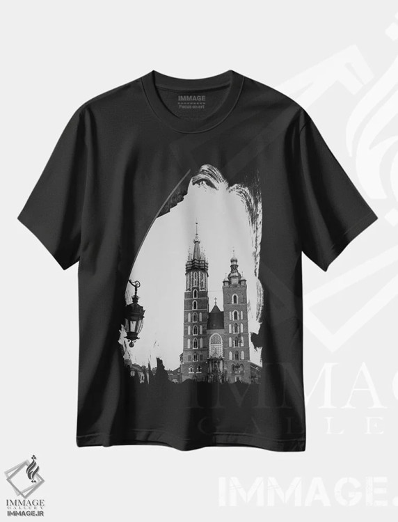 تیشرت مشکی طرح دار کلیسای جامع کراکوف، عکاسی سیاه و سفید اثر گیلیارد برسسان | immage.ir