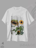 تیشرت سفید طرح دار گل های آفتابگردان، عکاسی ماکرو اثر گیلیارد برسسان | فروشگاه ایماژ
