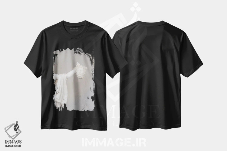 تیشرت مشکی طرح دار سر مدوسا، دکوراسیون جایگزین اثر گیلیارد برسسان | immage.ir