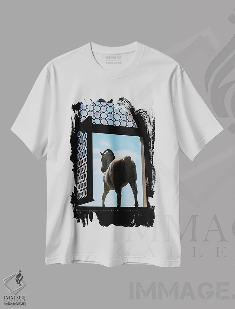 تیشرت سفید طرح دار فراتر از پنجره، عکاسی ترکیبی اثر گیلیارد برسسان | immage.ir