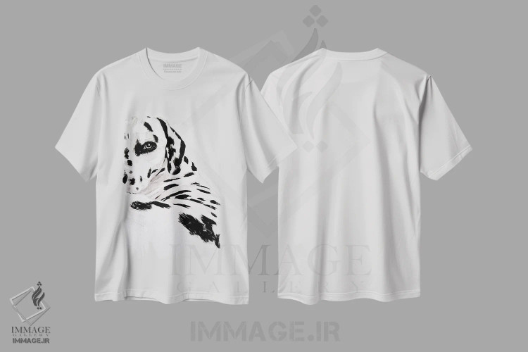 تیشرت سفید طرح دار نگاه به عقب به من، هنر فاخر معاصر اثر گیل لبلو | فروشگاه ایماژ