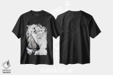 تیشرت مشکی طرح دار الهام بخش میرو، هنر تزئینی سیاه و سفید اثر گیل لبلو | فروشگاه ایماژ