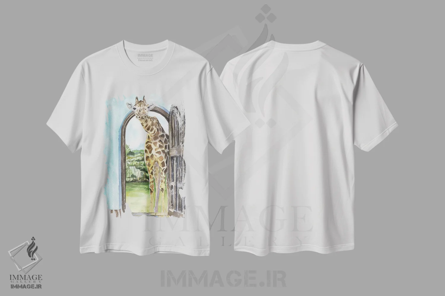 تیشرت سفید طرح دار تق تق، مدیوم اثر جورج دیاچنکو | immage.ir