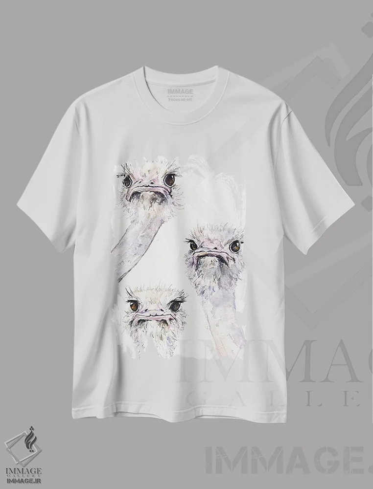 تیشرت سفید طرح دار شترمرغ ها، مدیوم اثر جورج دیاچنکو | immage.ir