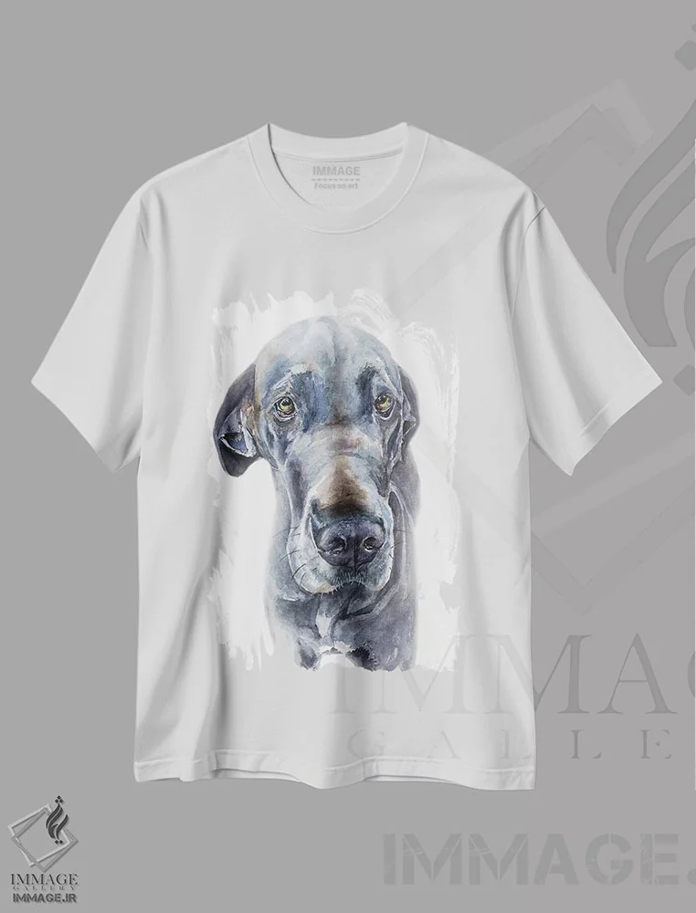 تیشرت سفید طرح دار دختر گریت دین آبی، تزئینی اثر جورج دیاچنکو | immage.ir