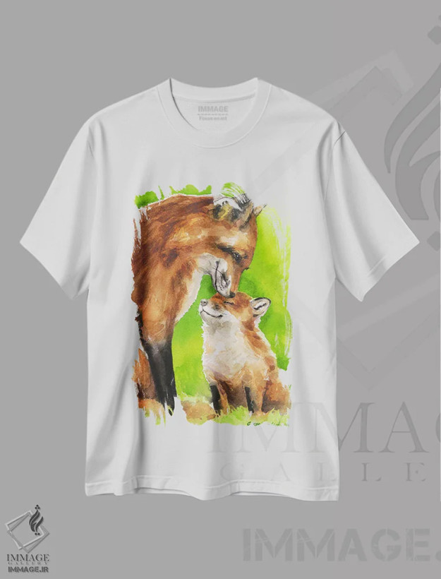 تیشرت سفید طرح دار روباه و بچه اش، تزئینی اثر جورج دیاچنکو | فروشگاه ایماژ