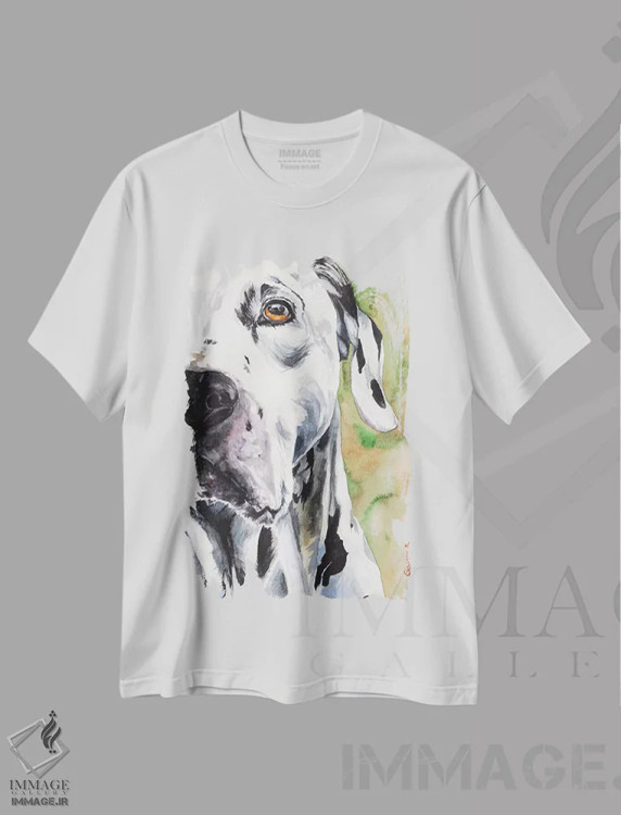 تیشرت سفید طرح دار دالماتین، مدیوم اثر جورج دیاچنکو | immage.ir