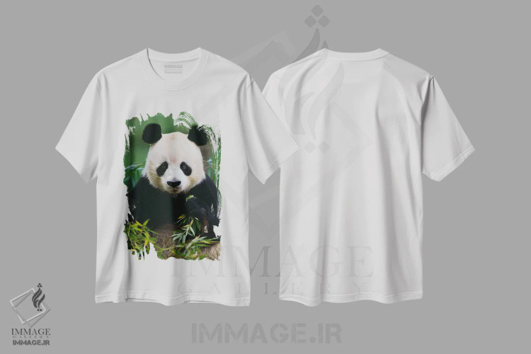 تیشرت سفید طرح دار پاندای غول پیکر در حال خوردن بامبو، چین، مدیوم اثر گری الیس | immage.ir