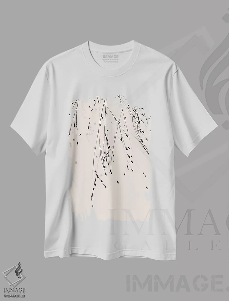 تیشرت سفید طرح دار علف سیاه، سرخ گونه، تزئینی اثر مونیکا استریگل | فروشگاه ایماژ