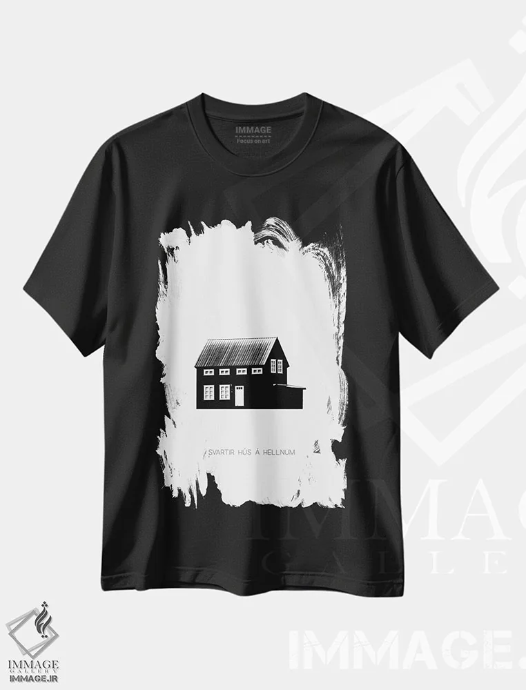 تیشرت مشکی طرح دار خانهٔ سیاه در ایسلند، هنر تزئینی سیاه و سفید اثر مونیکا استریگل | immage.ir