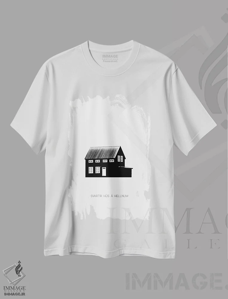تیشرت سفید طرح دار خانهٔ سیاه در ایسلند، هنر تزئینی سیاه و سفید اثر مونیکا استریگل | فروشگاه ایماژ
