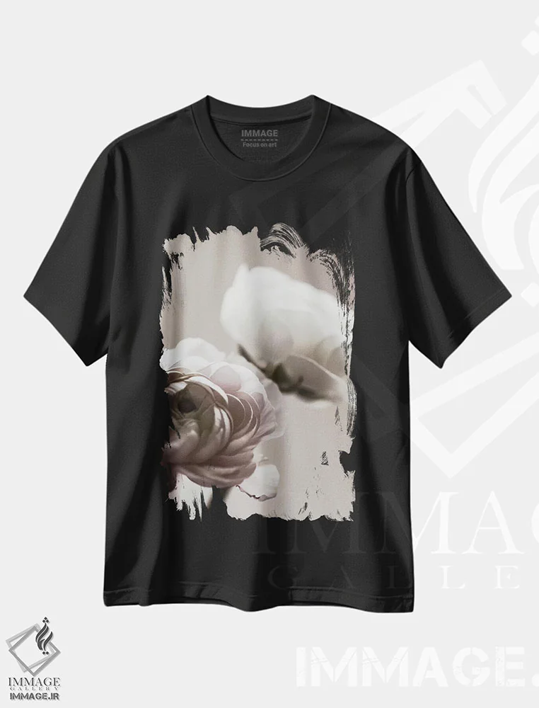 تیشرت مشکی طرح دار شکوفه تیره، دکور معاصر اثر مونیکا استریگل | immage.ir