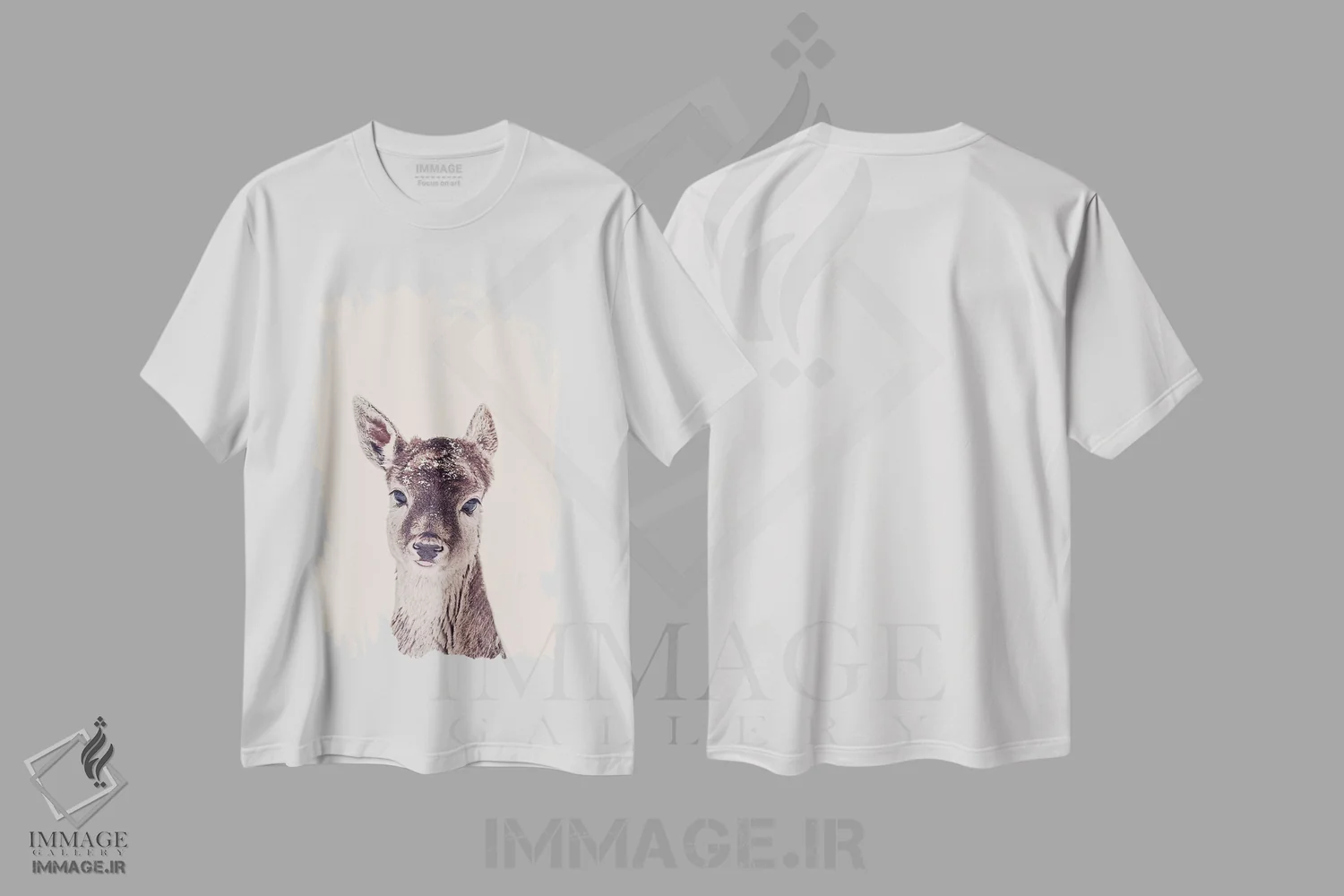 تیشرت سفید طرح دار غزال رز، دکور کلبه و لژ اثر مونیکا استریگل | immage.ir