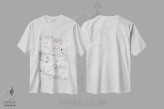 تیشرت سفید طرح دار گل های صدتومانی سفید، تزئینی اثر مونیکا استریگل | فروشگاه ایماژ