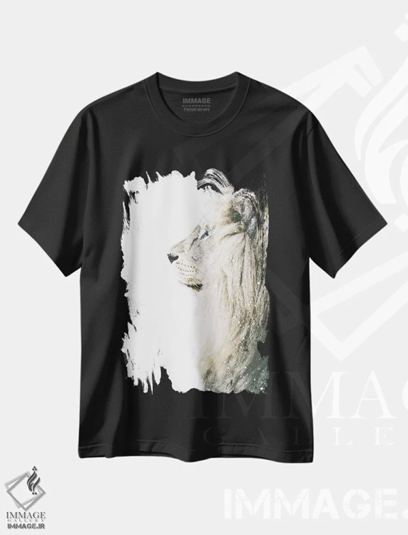 تیشرت مشکی طرح دار شیر در برف، مدیوم اثر مونیکا استریگل | فروشگاه ایماژ