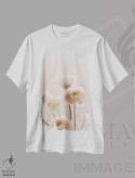 تیشرت سفید طرح دار گل های رز I، تزئینی اثر مونیکا استریگل | فروشگاه ایماژ