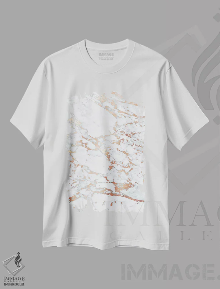 تیشرت سفید طرح دار مرمر رزگلد، آبستره اثر مونیکا استریگل | immage.ir