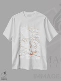 تیشرت سفید طرح دار مرمر رزگلد، آبستره اثر مونیکا استریگل | immage.ir
