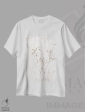 تیشرت سفید طرح دار گل وحشی بژ طبیعی I، تزئینی اثر مونیکا استریگل | فروشگاه ایماژ