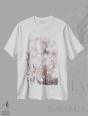 تیشرت سفید طرح دار گل وحشی پاستلی IV، عکاسی ماکرو اثر مونیکا استریگل | immage.ir