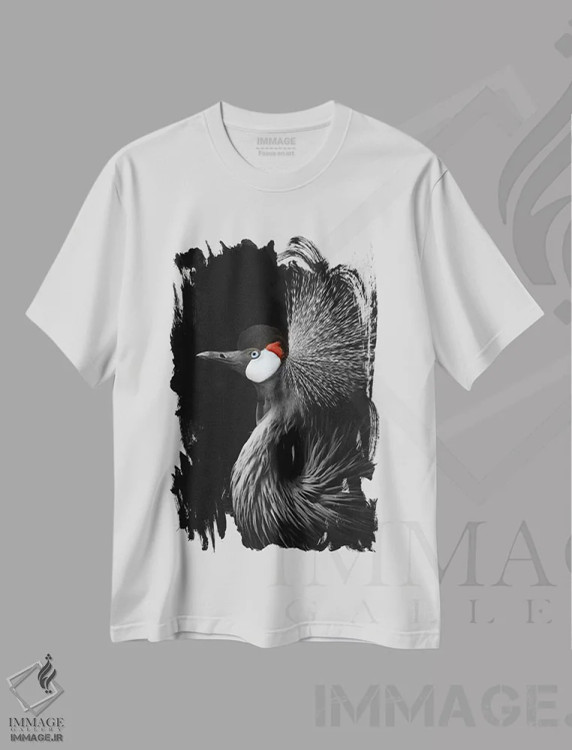 تیشرت سفید طرح دار درنای تاج دار، تزئینی اثر مونیکا استریگل | فروشگاه ایماژ